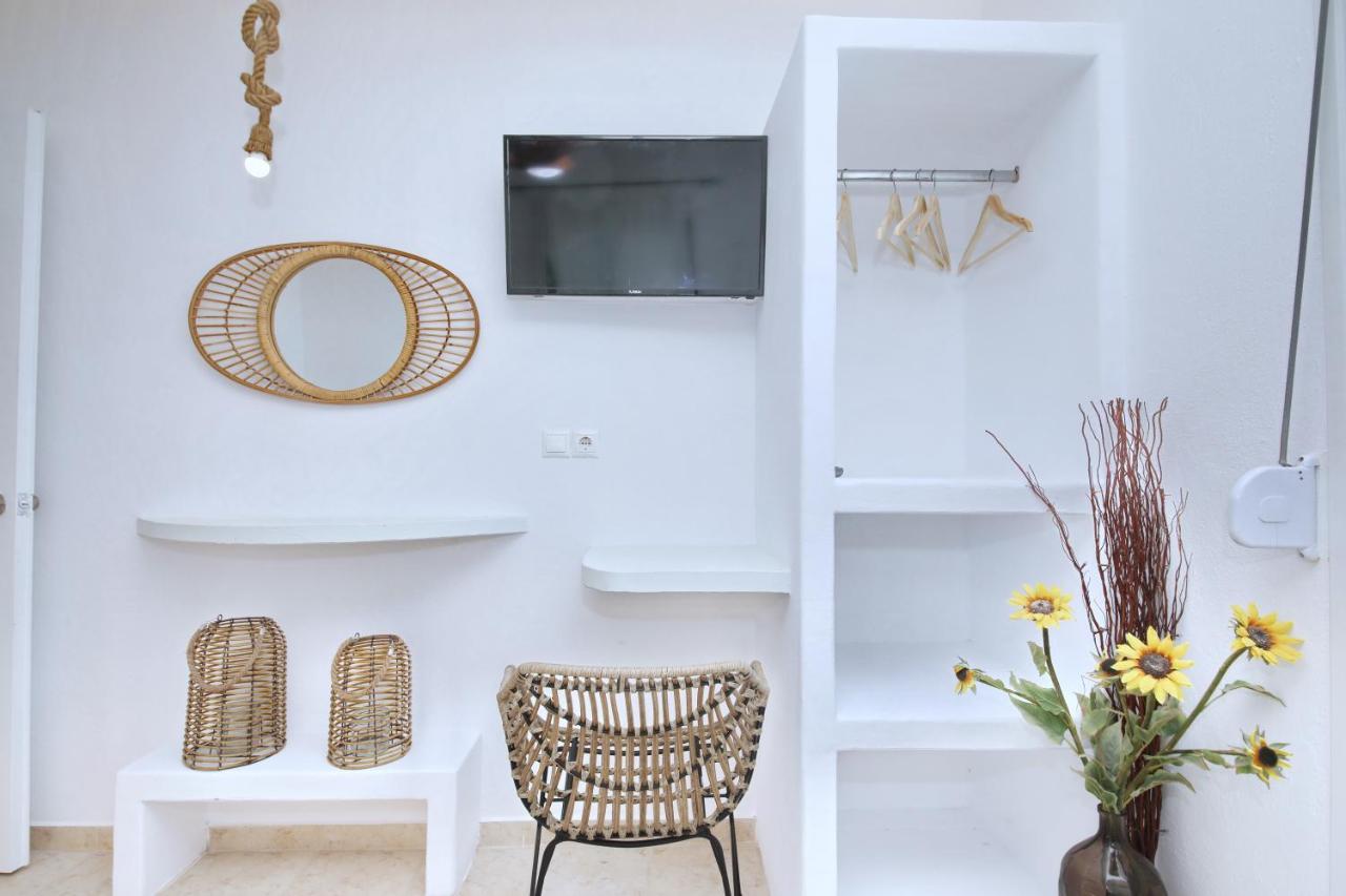 Fotis Studios Skopelos Town Bagian luar foto