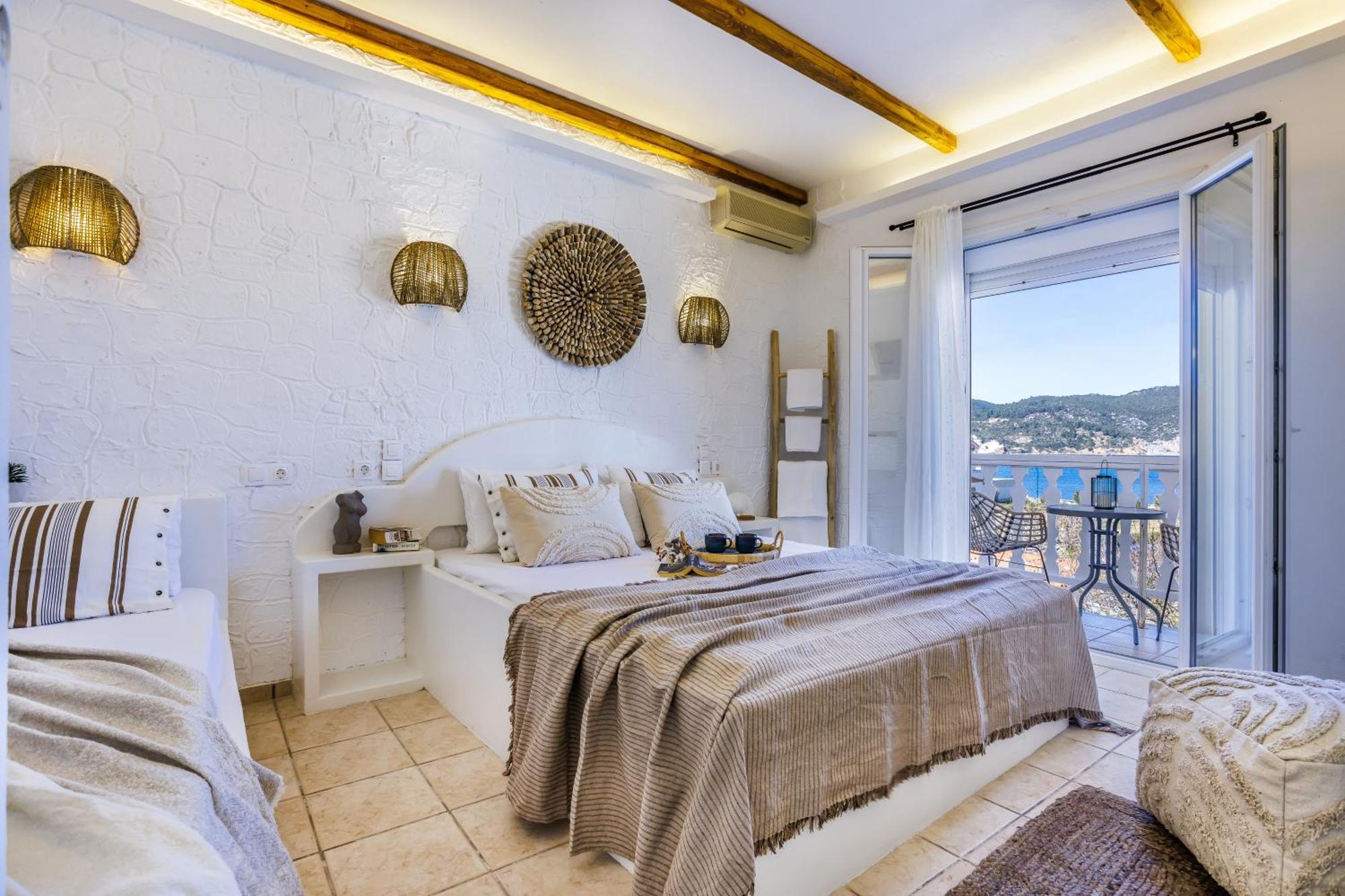 Fotis Studios Skopelos Town Bagian luar foto