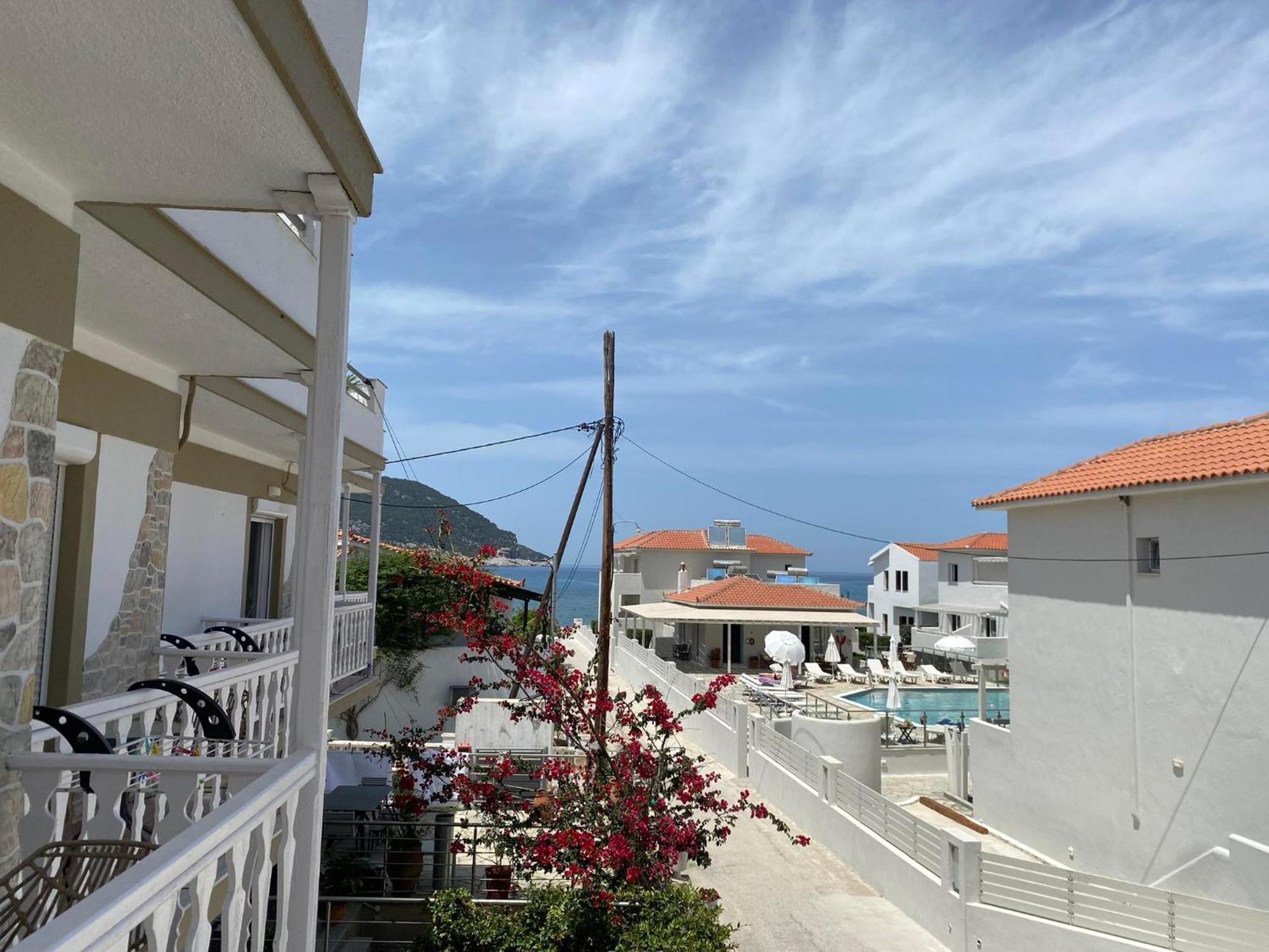 Fotis Studios Skopelos Town Bagian luar foto